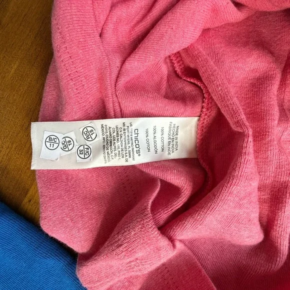 BUNDLE OF 2 Chico's Blue and Pink Short Sleeve Tees | Size 2 (L/12) - Picture 6 of 7